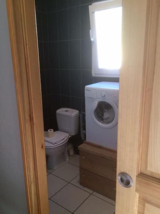 Appartement Le Coin Tranquille au pied du Puy de Dôme à Pontgibaud Extérieur photo